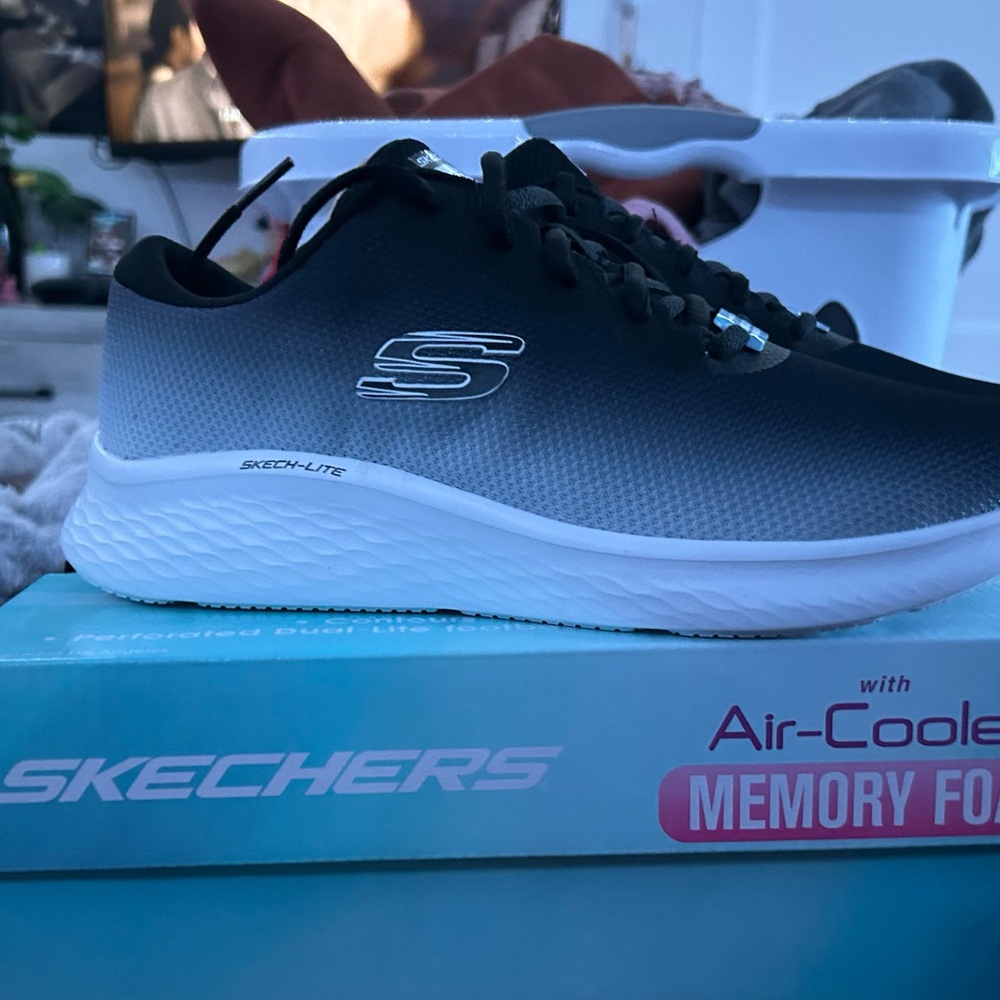 Skecher athletic shoe